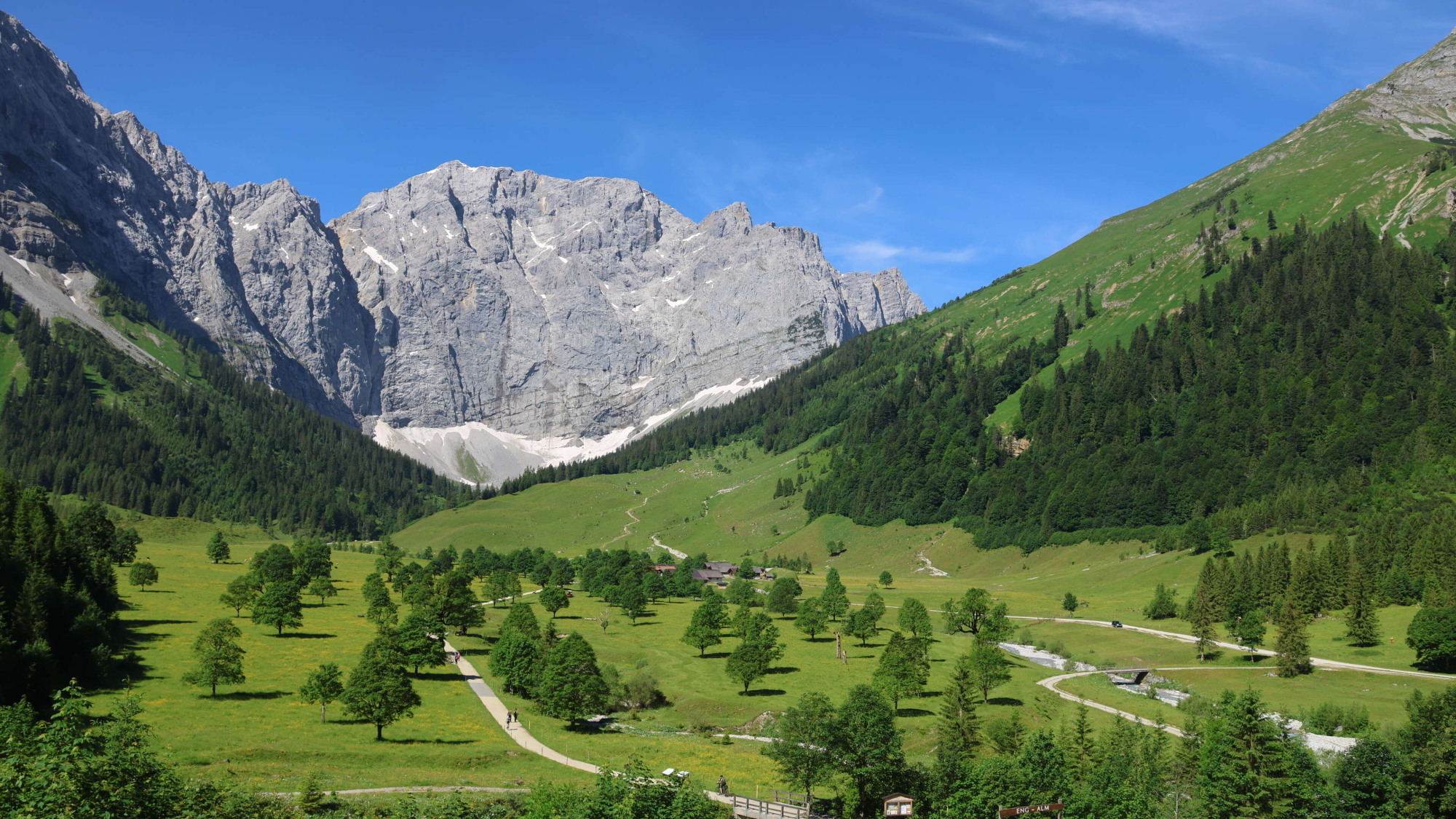 Der große Ahornboden gilt nicht ohne Grund als der schönste Platz Tirols.