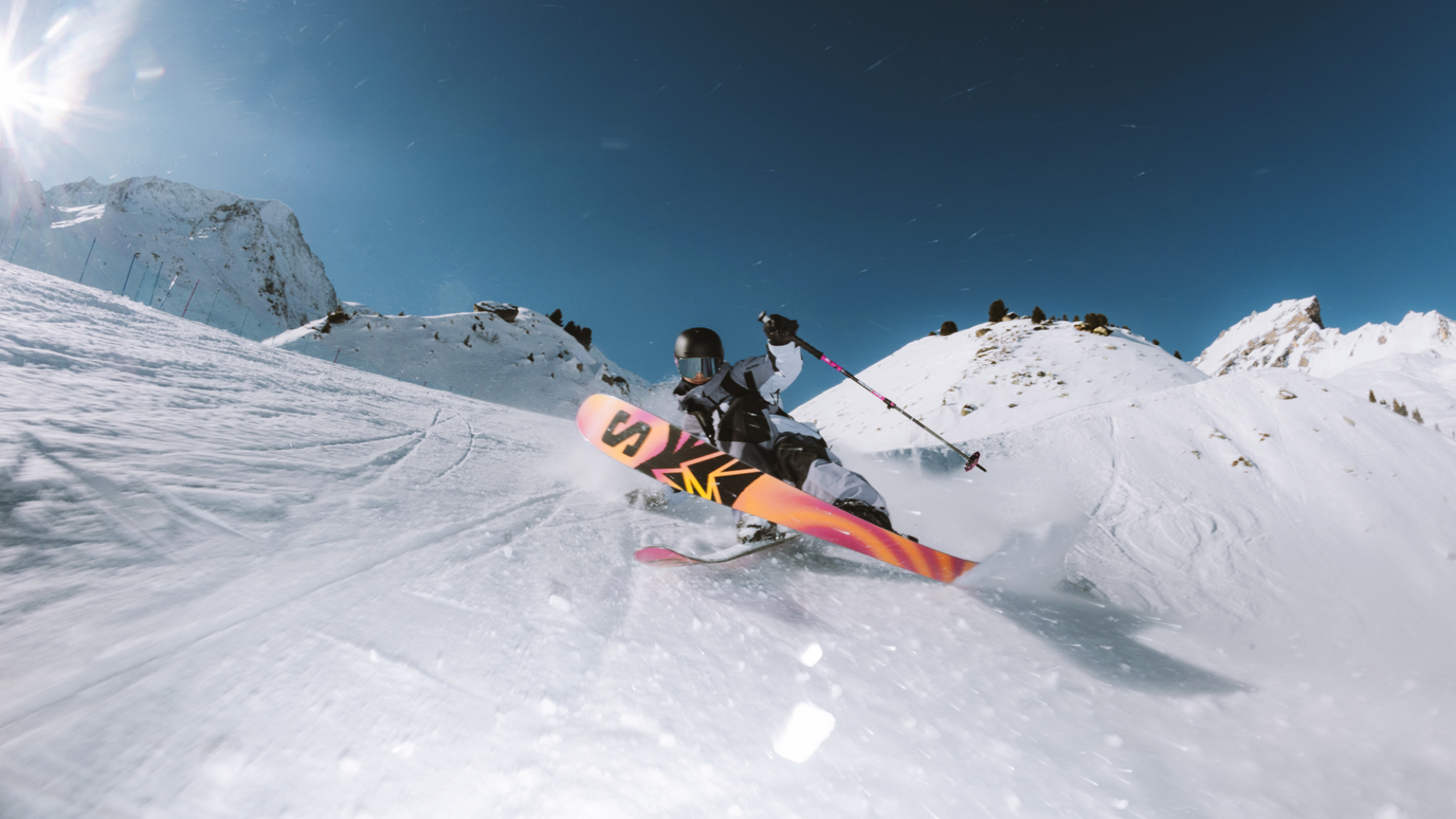 Imagebilder von Salomon zur neuen Ski-Kollektion 2025/26