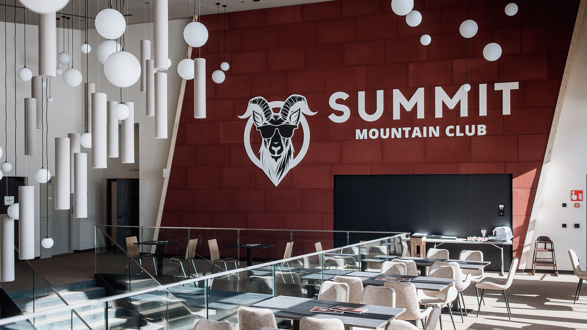 Inneneinrichtung Summit Mountain Club
