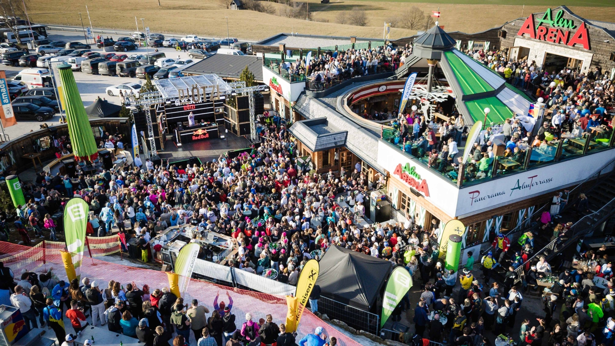 DJ Ötzi live am Hauser Kaibling! Feiere mit bei der legendären DJ Ötzi Gipfeltour 2026 – Hits, Stimmung & Gänsehaut pur! Ein Stern, Sweet Caroline, A Mann für Amore – und du mittendrin!