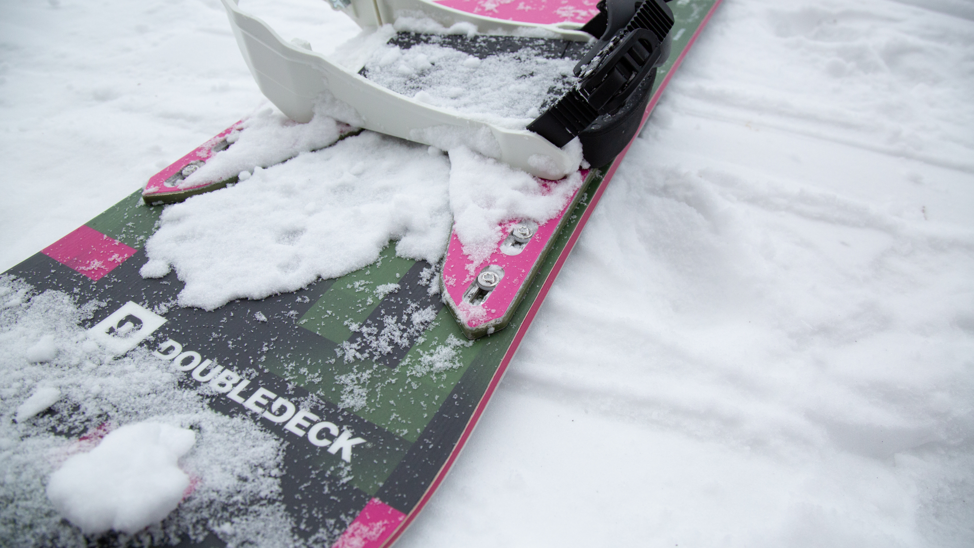 Blick auf das Doubledeck Turning D Snowboard