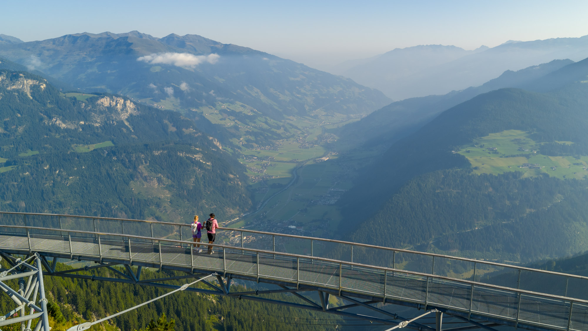 GreifenBrücke am Ahorn