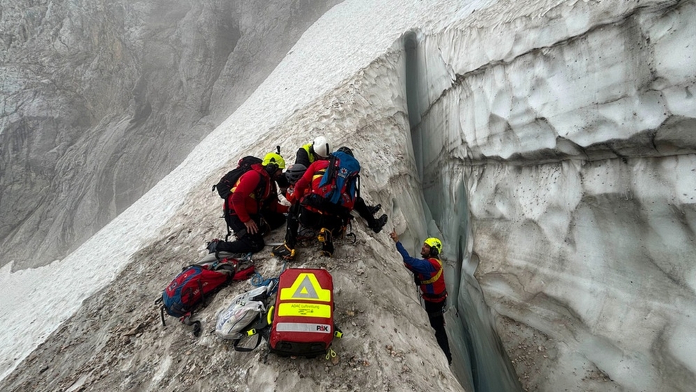 Einsatz der Bergwacht Grainau am Höllentalferner