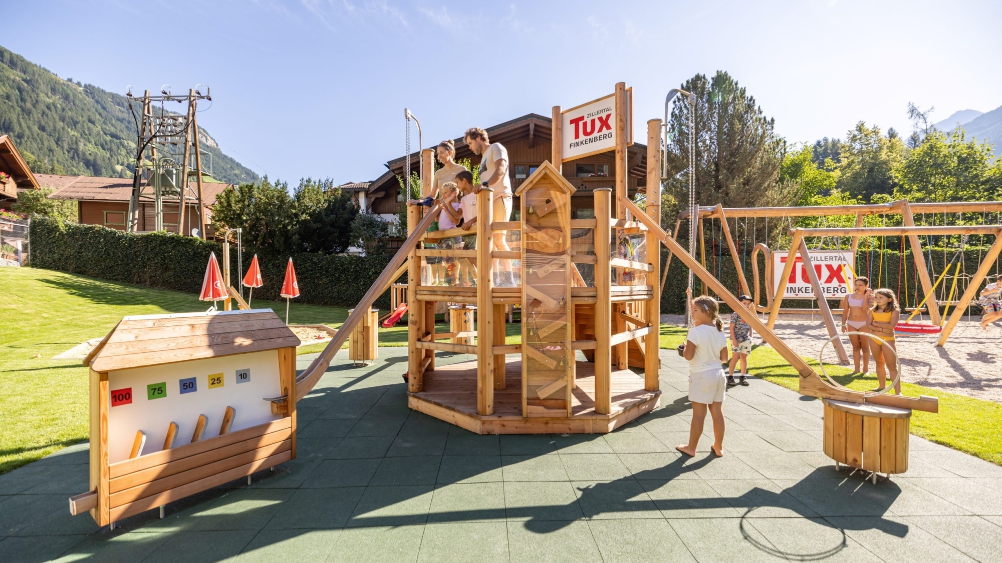 Der neue Spielplatz beim Freibad in Finkenberg