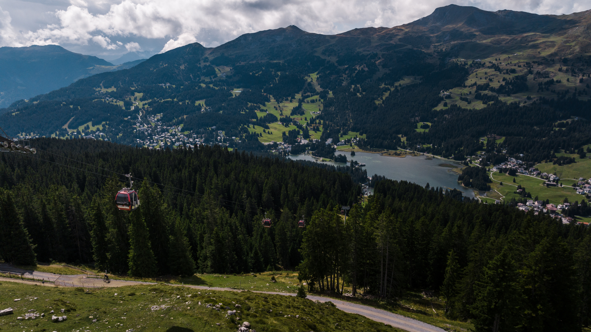 Bergbahnen starten in den Wochenendbetrieb