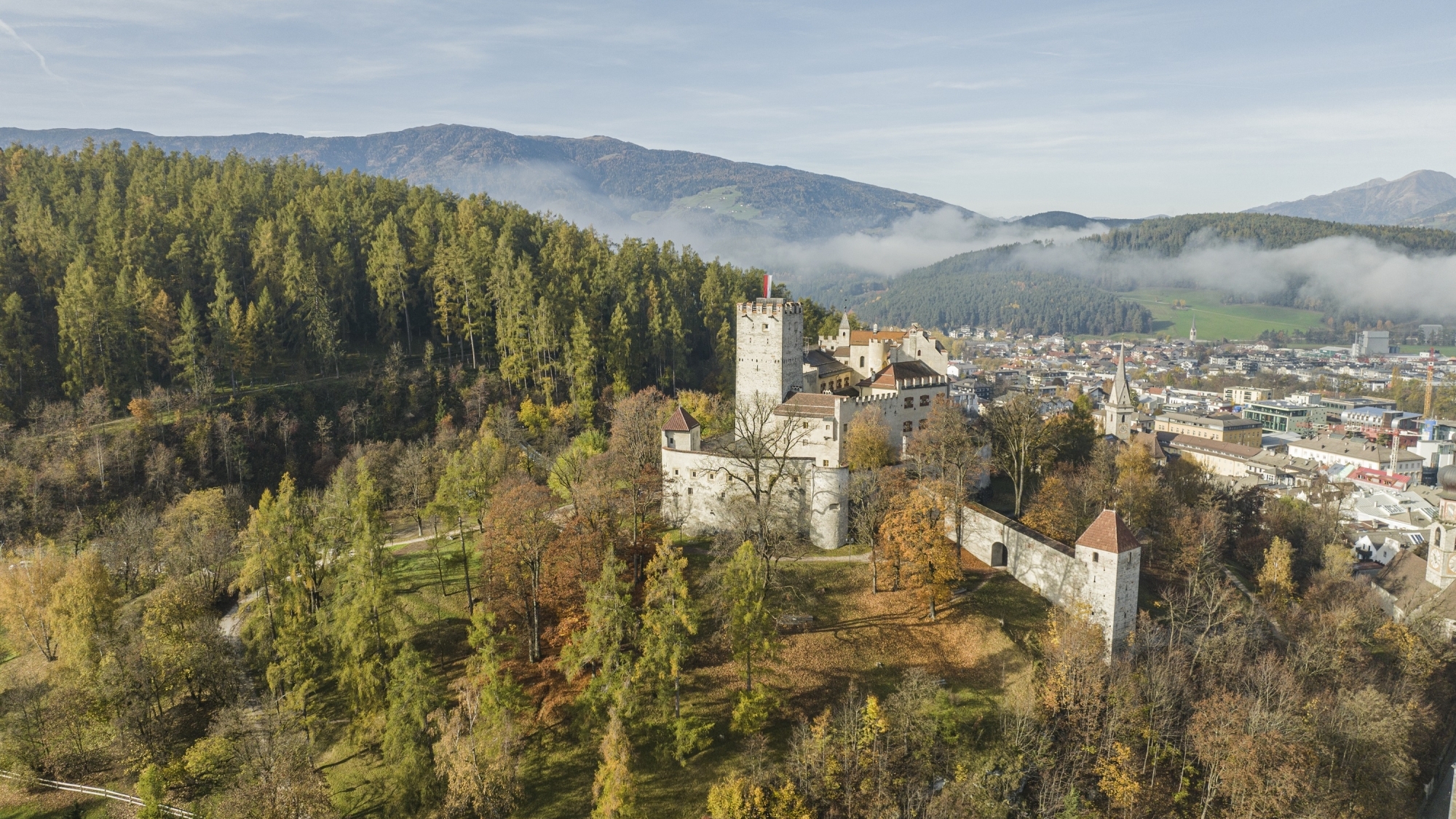 Bruneck, die einzige Stadt der Dolomitenregion