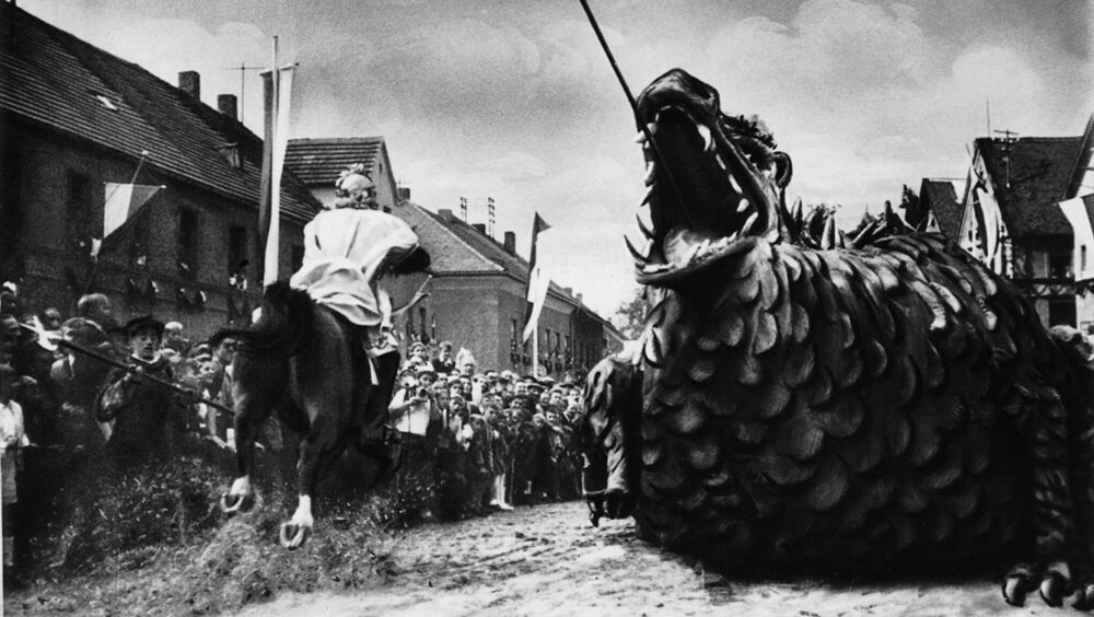 Historischer Drachen der Drachenfestspiele