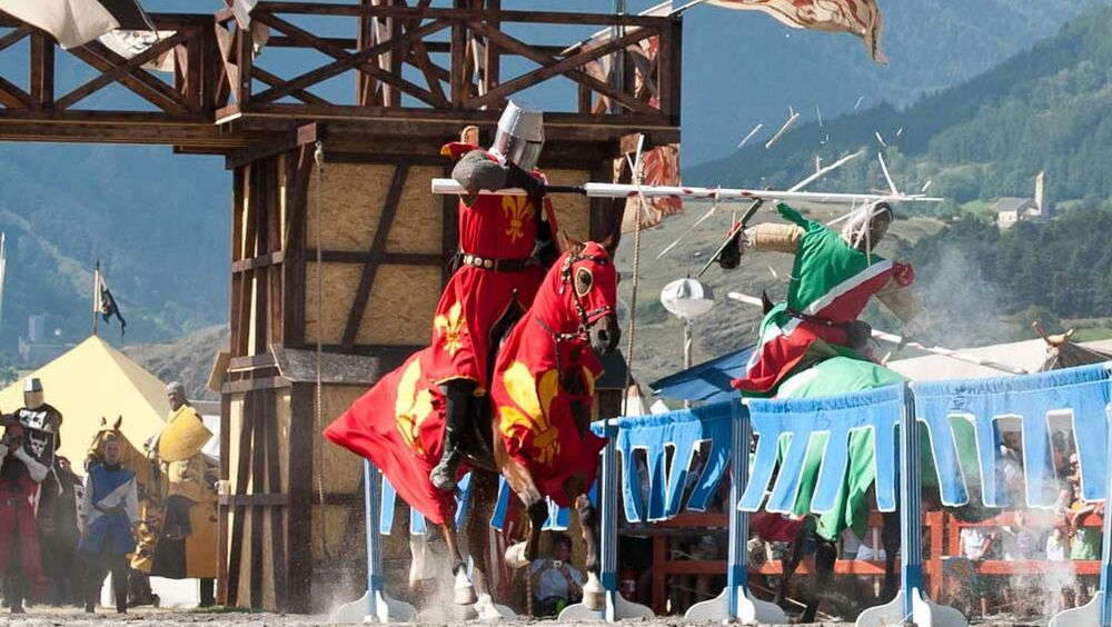 Turnierszene der Südtiroler Ritterspiele