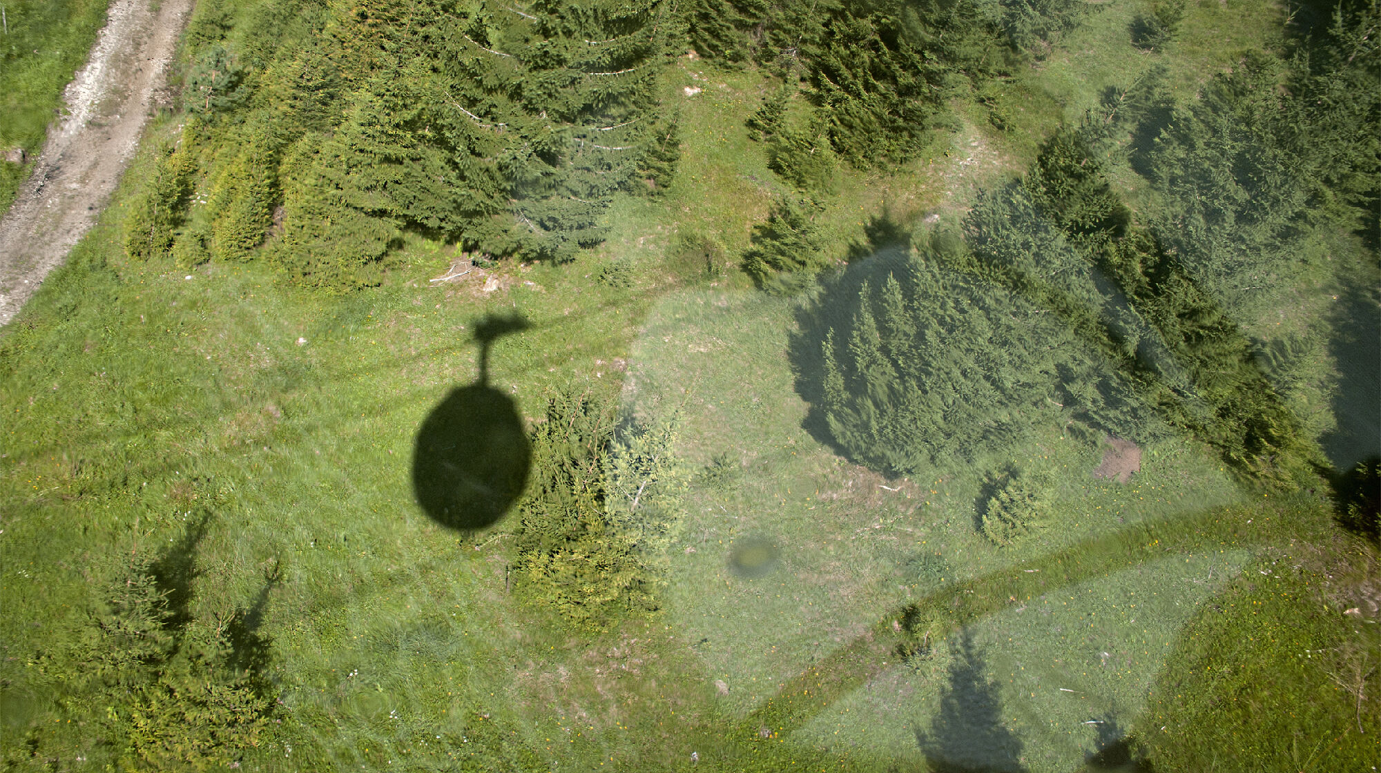 Mit der Gondelbahn nach oben schweben