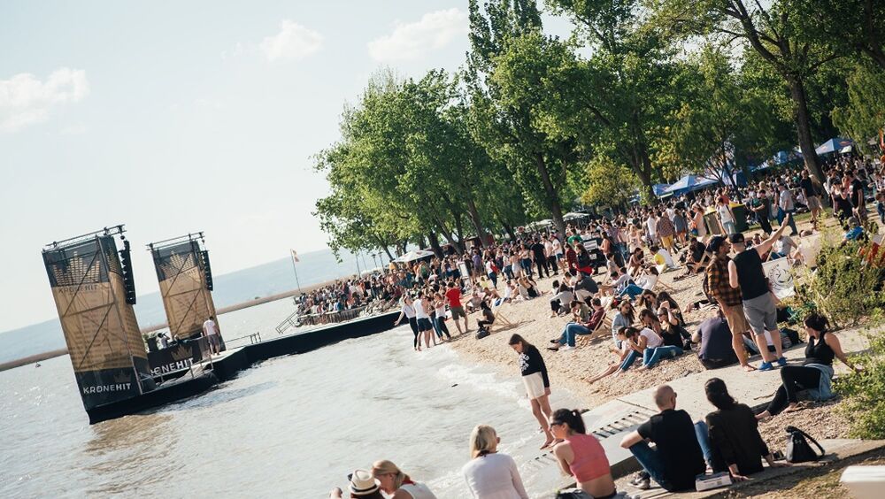 Strandfeeling beim Surf Worldcup am Neusiedler See