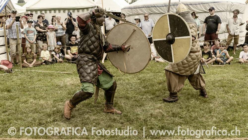 Schaukämpfe in Hutwil