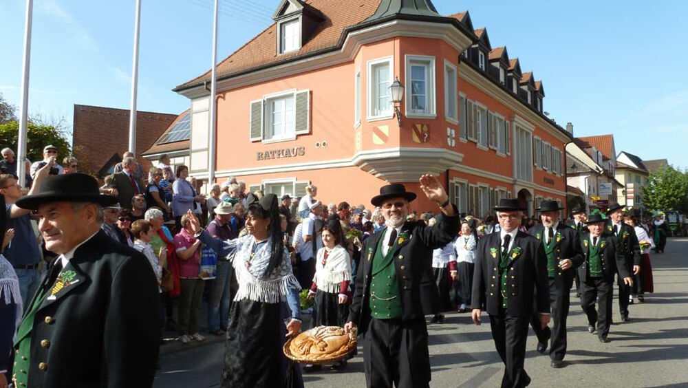 Umzug beim Ihringer Herbstausklang