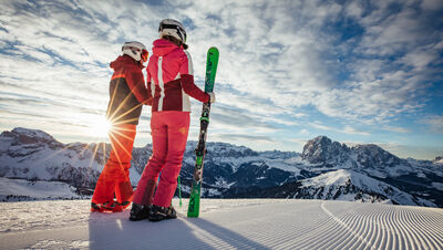 Artikelbild: Bënunì te Gherdëina! Willkommen in Gröden!