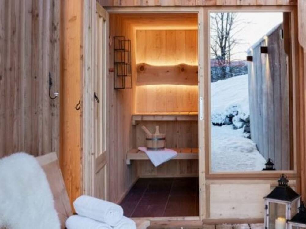 Private Sauna