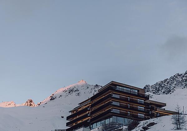 Ansicht 4*S Hotel Schöne Aussicht