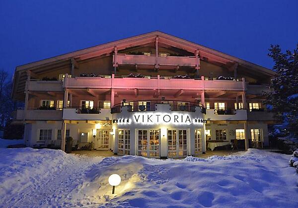 A- Vita Viktoria Winter am Abend