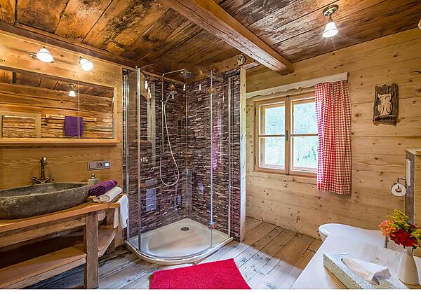 Alfen_Alm_Innervillgraten_Badezimmer