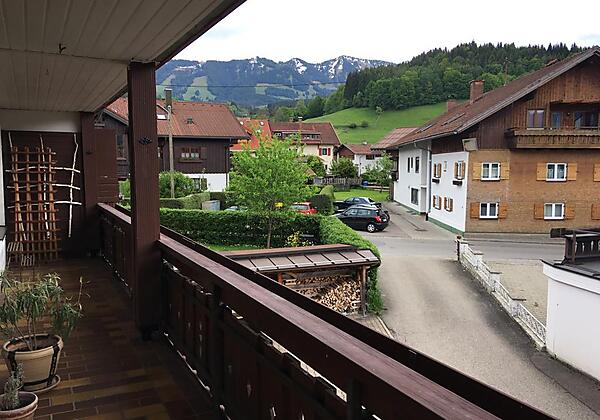 Wohnung "Rubihorn" | Blick vom Balkon im 1. OG