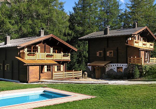 Hütte 1 - Nähe Schwimmbad