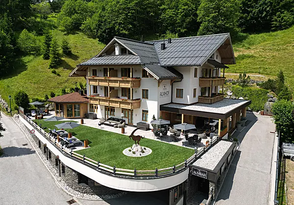 Almhof_Aussen_Sommer_2015-6