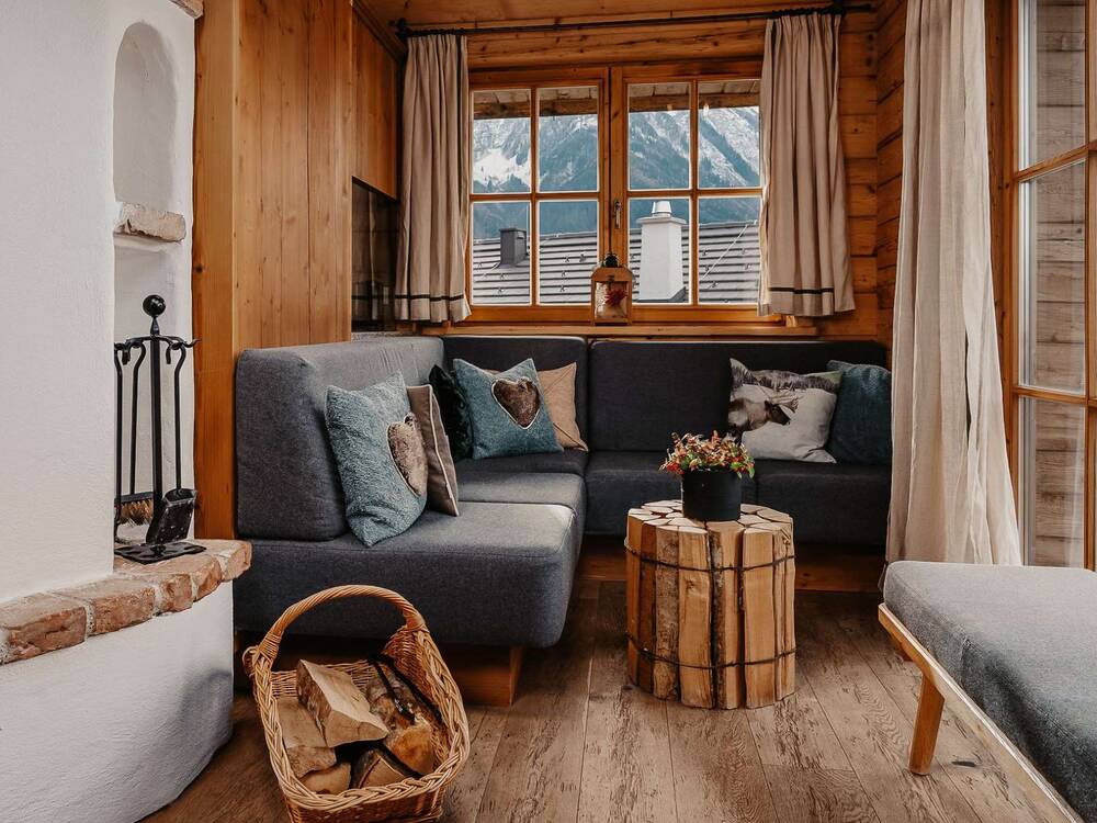 alpen-chalet-wohnzimmer-oesterreichjpg.jpg