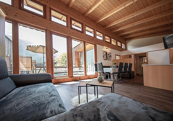 App_Sandro_Wohnzimmer_004