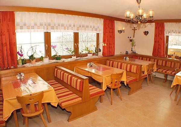 Alpenbauernhof Gröbenhof Frühstücksraum