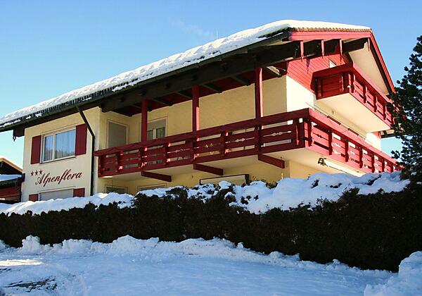 Haus Westseite Winter