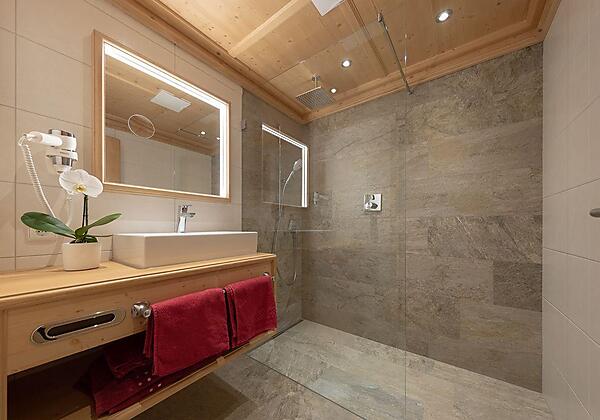 Badezimmer im Hochzillertal
