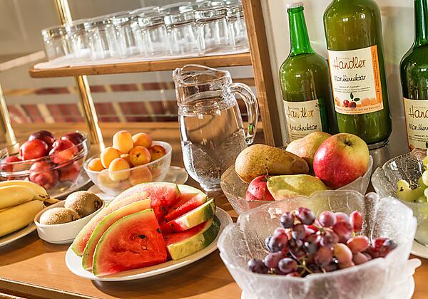 Kur- Sporthotel Alpenhof Frühstück