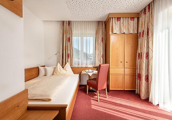 Kur- Sporthotel Alpenhof Einzelzimmer