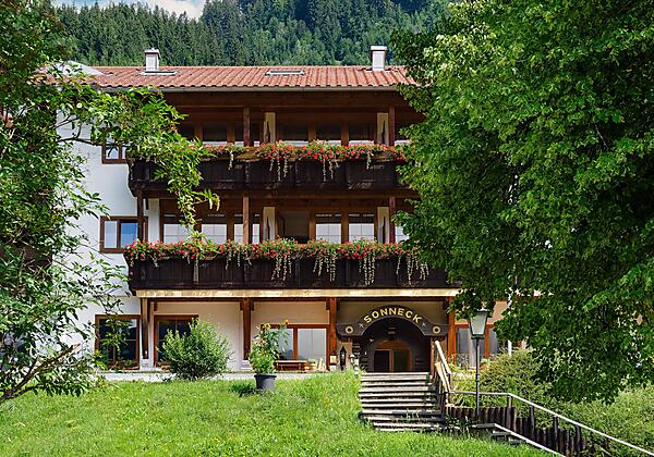 Hausansicht Alpenhotel Sonneck, Bad Hindelang