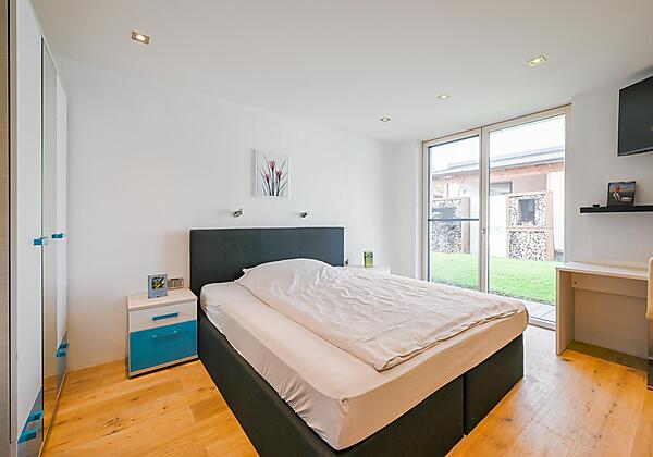 Schlafzimmer-Miethaus-in-Söll-in-Tirol