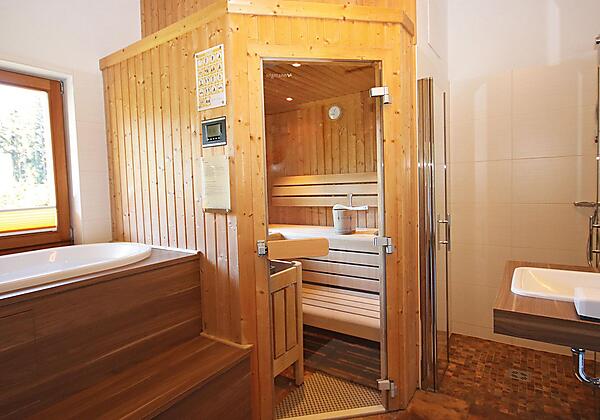 Alpin Chalet private Sauna mit Badewanne