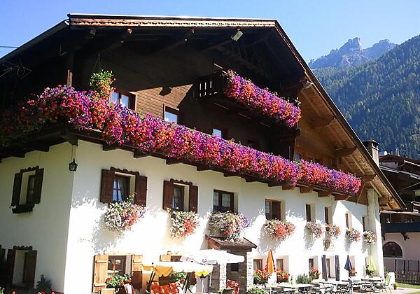 Pension Holzknechthof Stubaital