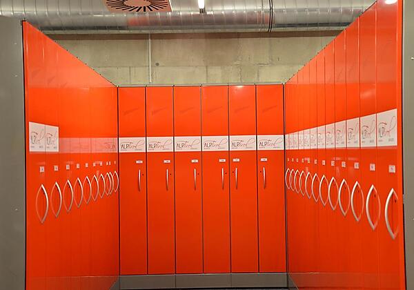 AlpTirol Skidepot Bergbahn Hochzillertal