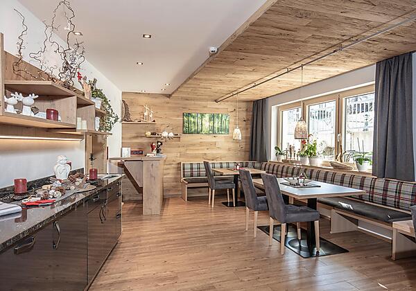 Rezeption und Lounge