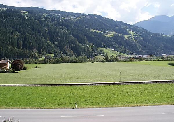 Ausblick Richtung Zillertalbahn