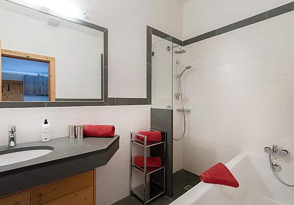 Apart_Jaegerhof_Pramaweg_29_Going_02_2021_Appartem