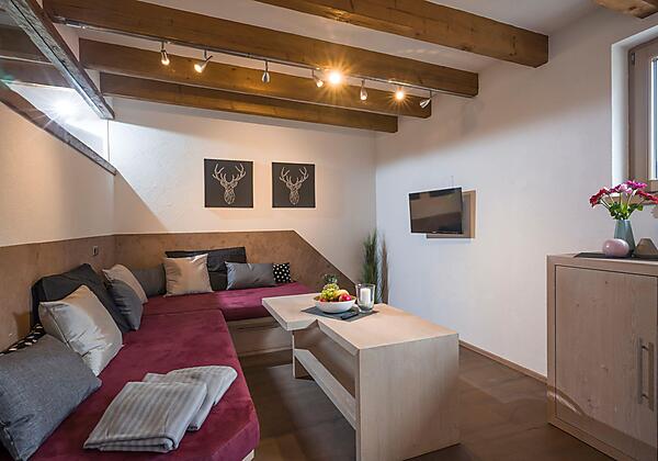 Apart_Kraschl_Dorfstr_54_Aschau_Wohnzimmer
