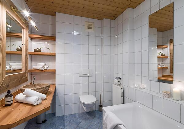 Apart_M_Pendlweg_7_Aschau_Badezimmer