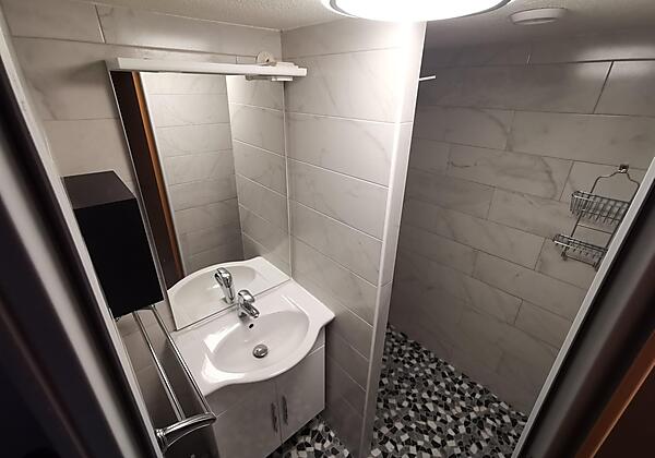 Apart_Ponholz_Zillertal_Badezimmer_SZ1 (2)