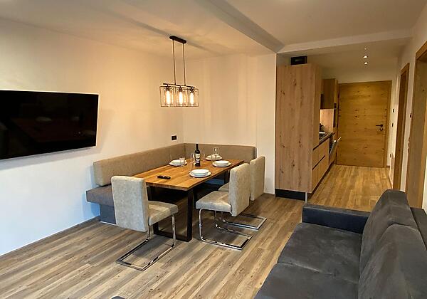 Zillertal-apart-stiegler-stumm-Appartement 2_Essbe