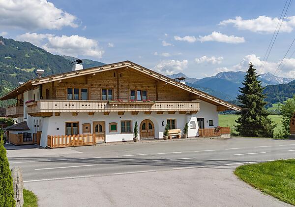 Apart_Stiegler_Dorfstrasse_2_Stumm_06_2022_Haus_au
