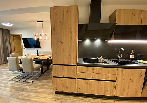 Zillertal-apart-stiegler-stumm-Appartement 2_Wohnk