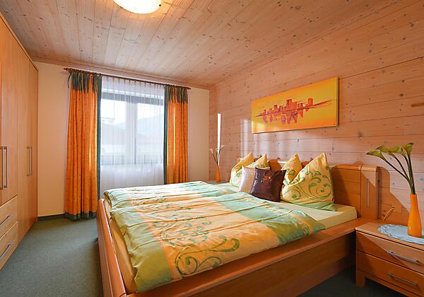 Appartement-Joechl-Ellmau-Foehenwald-74-Schlafzimm