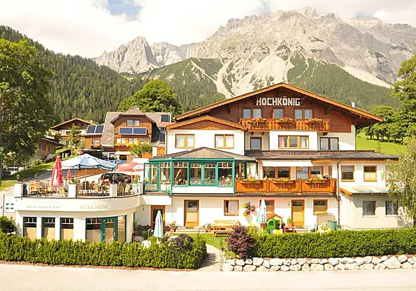 Außenansicht Hotel-Appartements Hochkönig in Ramsau am Dachstein