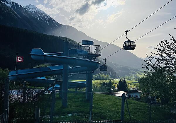 WidiPark u. Freischwimmbad