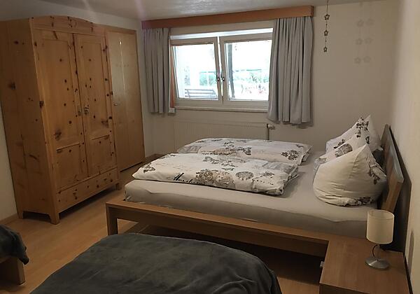 2ab581a4-5f7e-4844-a882-7502ac9c2bd3