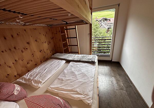 Schlafzimmer für 4 Personen mit Stockbett